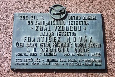 Pamětní deska Svazu letců RČS v Praze