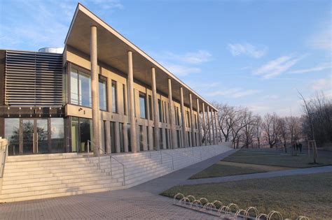 studentská knihovna ZČU v Plzni