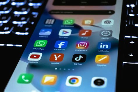Návrh uživatelských rozhraní pro mobilní aplikace