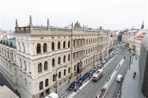 Budova Historického ústavu AV ČR