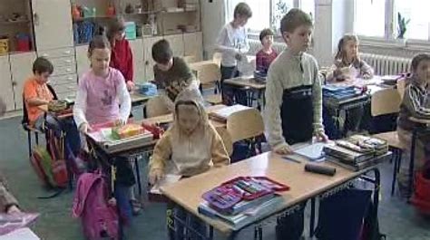 Studenti vyučují na základní škole