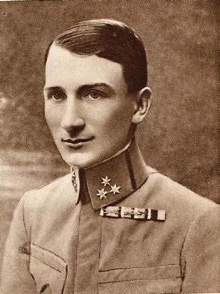 Jaroslav Hašek v uniformě Rudé armády