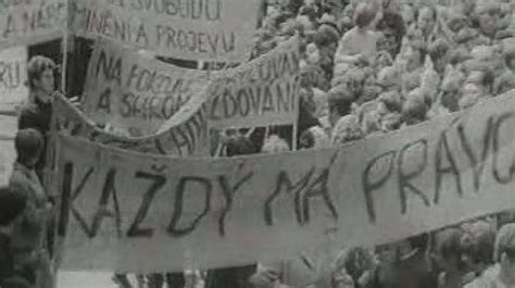 Studenti demonstrující v roce 1968