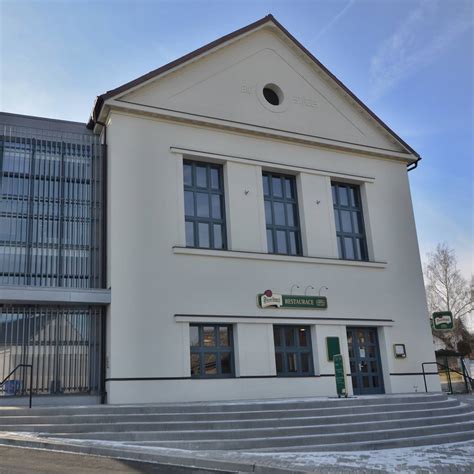 Kulturní dům s různými akcemi