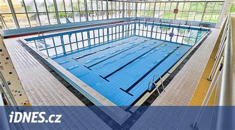 Vnitřní uspořádání 25metrového bazénu