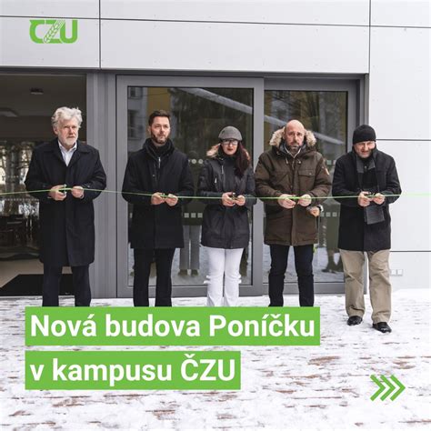 Studenti v kampusu ČZU