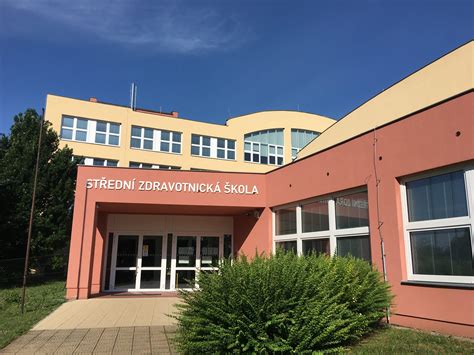 Budova Střední pedagogické školy a Střední zdravotnické školy v Krnově