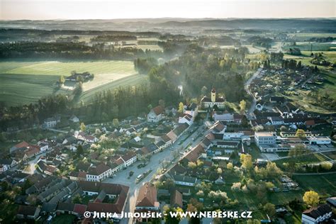 Fotografie areálu rekreačního střediska Stráž nad Nežárkou