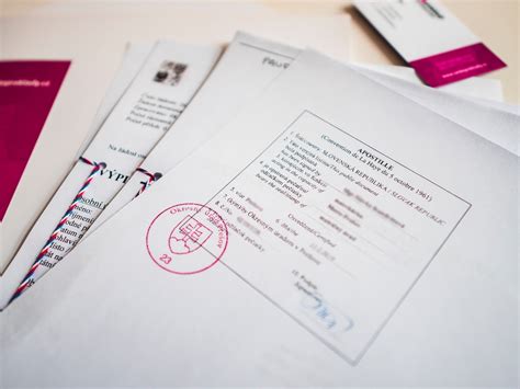 Apostila a superlegalizace diplomů