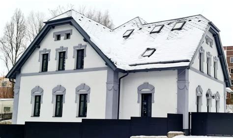 Historická fasáda s detaily