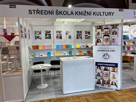Stánek školy na veletrhu