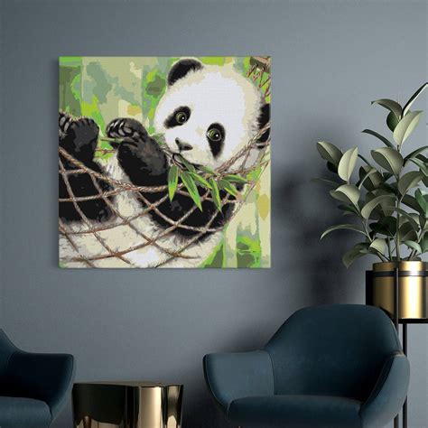 Roztomilá panda s poznámkovým kalendářem