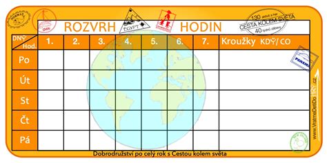 Kalendář s měsíčním rozvrhem a obrázky pand