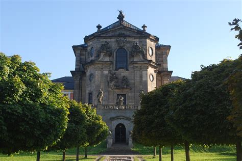 Středověká lékárna