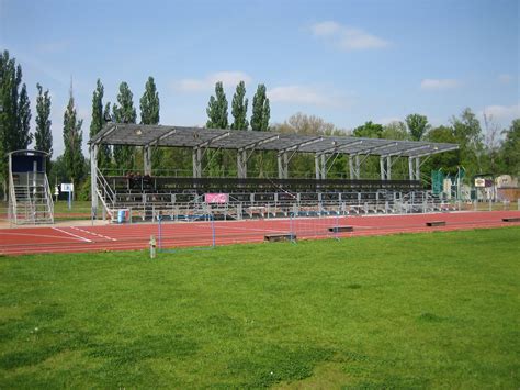 Atletický stadion Kolín